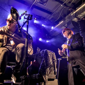 Concert blues avec Blues2Men au Toî du Monde_Flumet