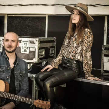 Soirée concert avec "Flycase duo" au Toî du Monde_Flumet