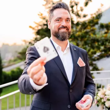 Spectacle place de l'église_Praz-sur-Arly