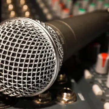 Concert - The Middle Singer_Cordon