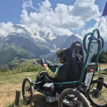Excursion fauteuil tout terrain