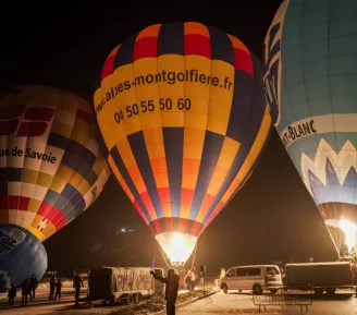 Night glow show_Praz-sur-Arly