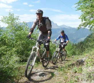 Sortie encadrée en VTT Sortie encadrée en VTT