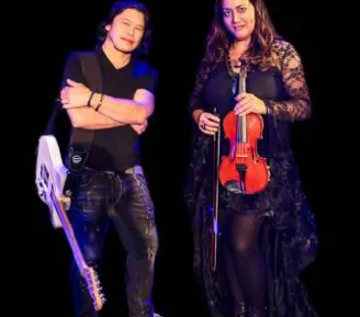 Robb Tito et Loreleï Servain en concert_Praz-sur-Arly